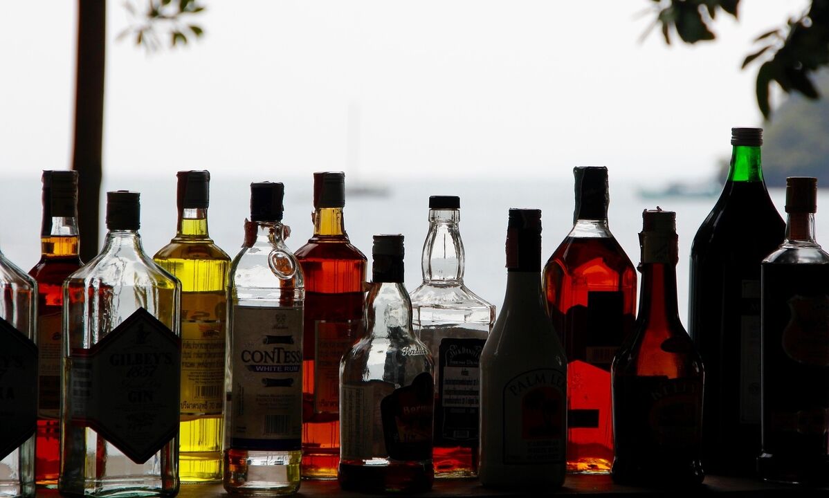 alkoholické nápoje ako príčina slabej potencie po 60